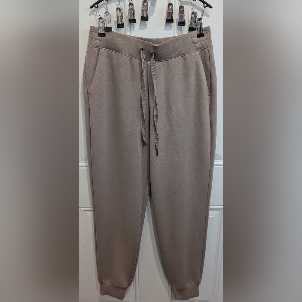 Skechers Women's Taupe Joggers